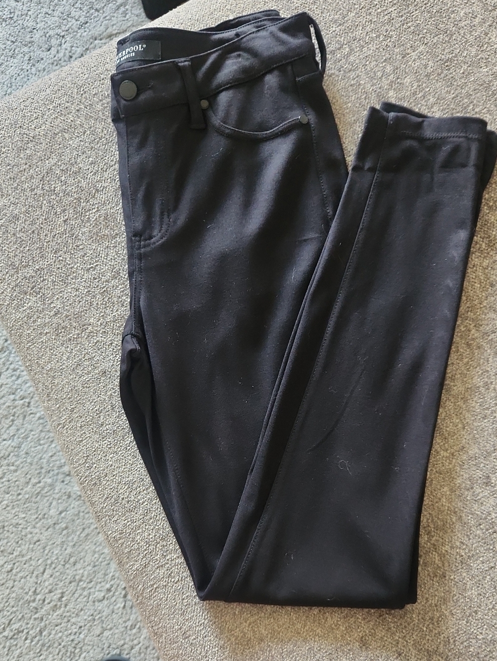 Liverpool Women's Black Skinny Pants Size 8